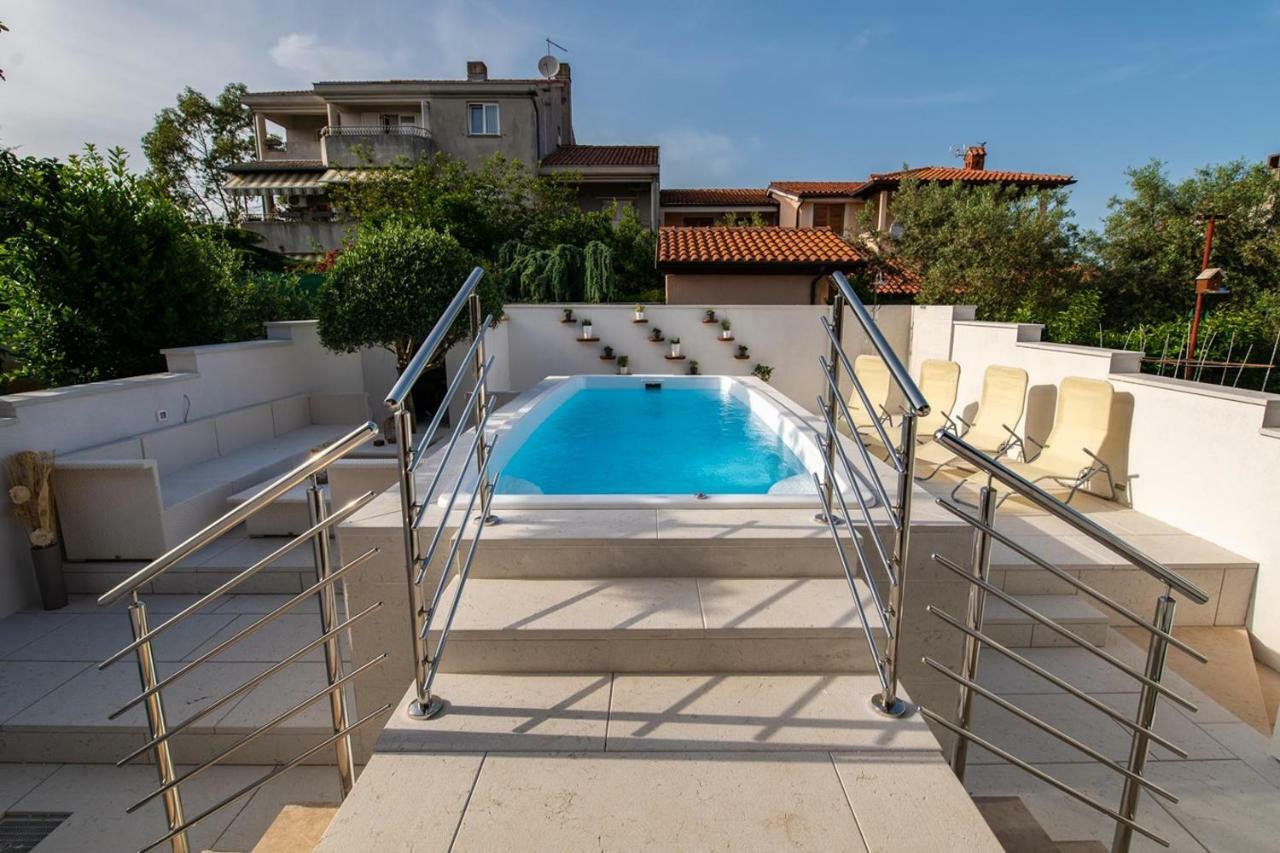 Cave Romane Apartment With Private Pool And Sea View Vinkuran Bagian luar foto