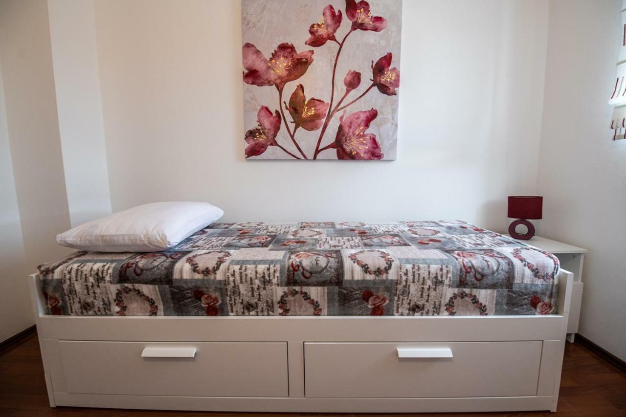 Cave Romane Apartment With Private Pool And Sea View Vinkuran Bagian luar foto