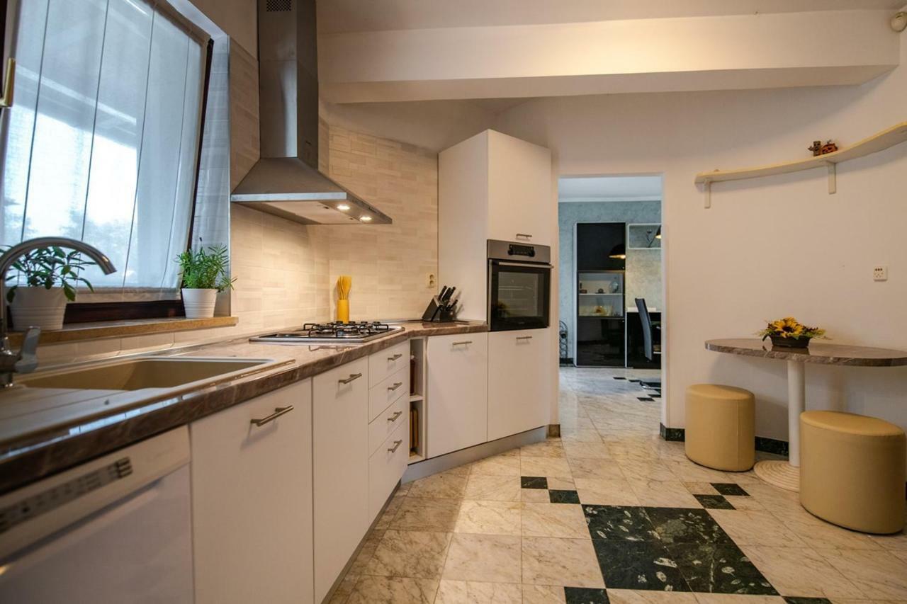 Cave Romane Apartment With Private Pool And Sea View Vinkuran Bagian luar foto
