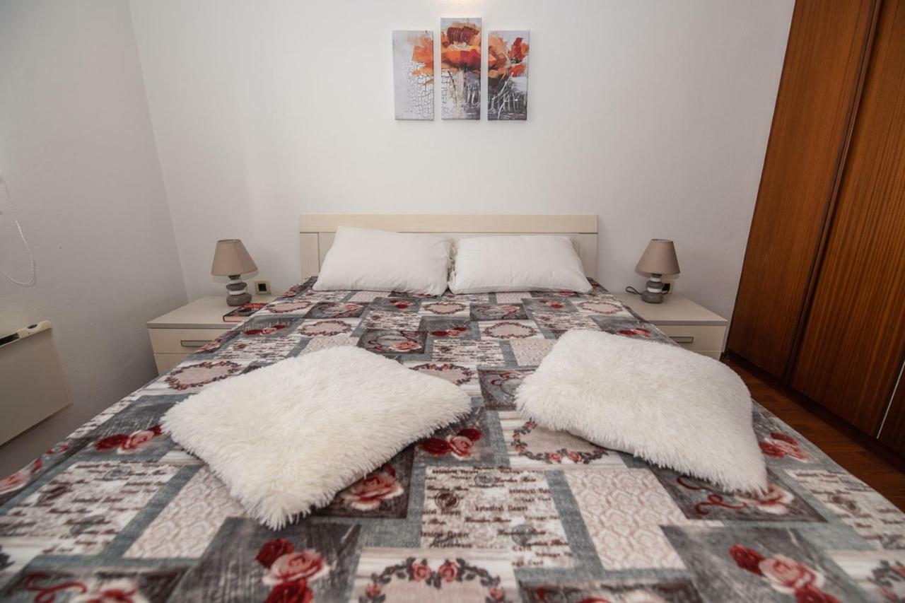 Cave Romane Apartment With Private Pool And Sea View Vinkuran Bagian luar foto